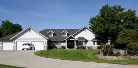 10922 E San Ramon Ave, Clovis, CA 93619 photo 1