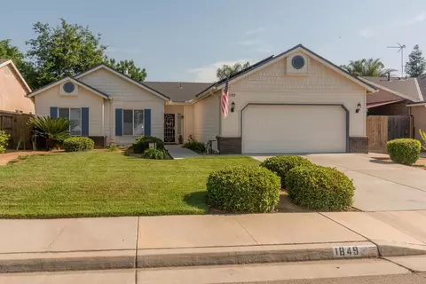 1849 Sequoia Ave, Sanger, CA 93657 photo 1