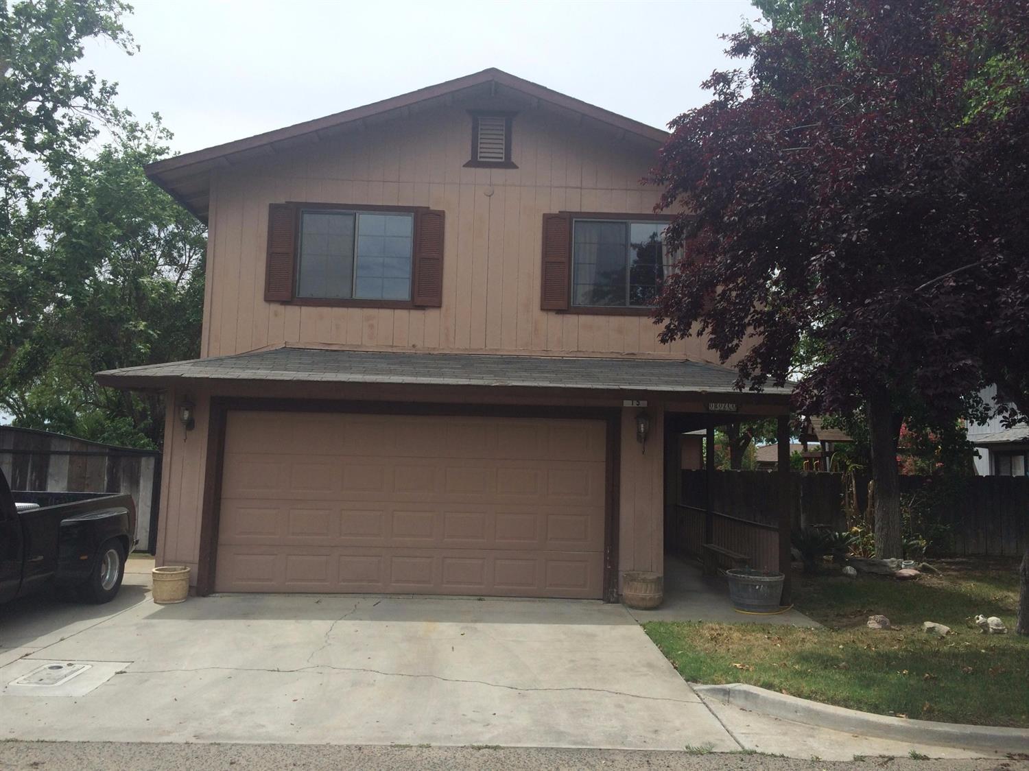 15 Greystone, Madera, CA 93637 photo 1