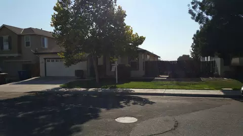 149 Pine St, Chowchilla, CA 93610 photo 1