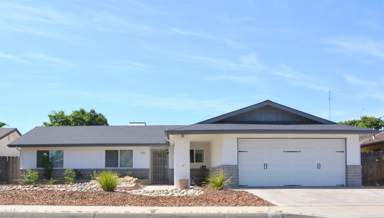 1142 Menlo Ave, Clovis, CA 93612 photo 1