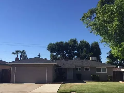 414 W Santa Ana Ave, Clovis, CA 93612 photo 1