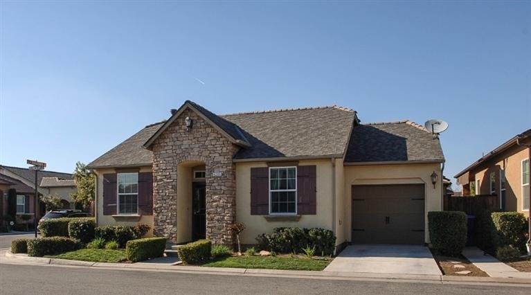 4205 Prescott Ln, Clovis, CA 93619 photo 1