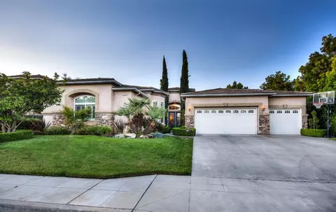 2231 Serena Ave, Clovis, CA 93619 photo 1