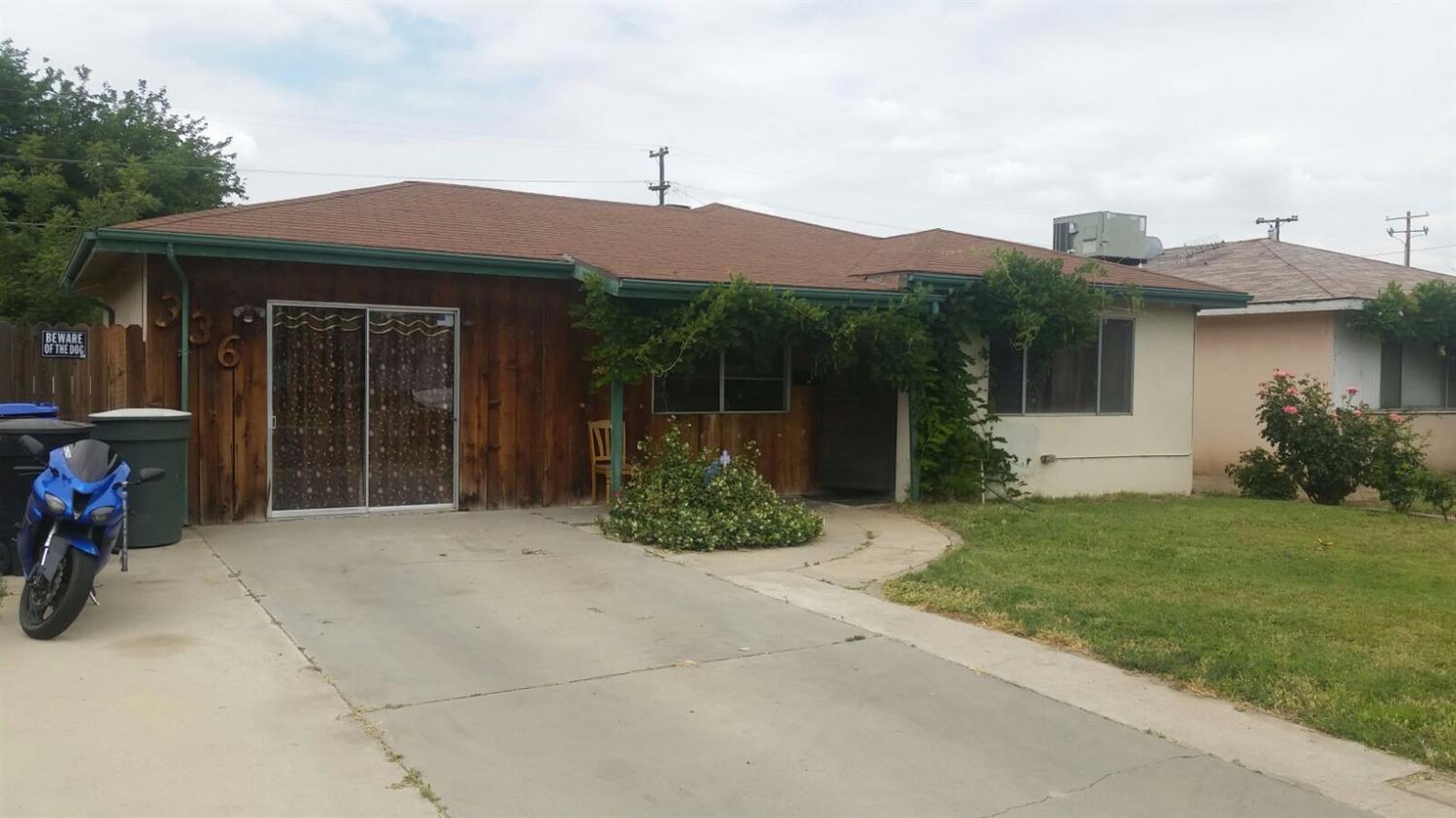 336 E D St, Lemoore, CA 93245 photo 1