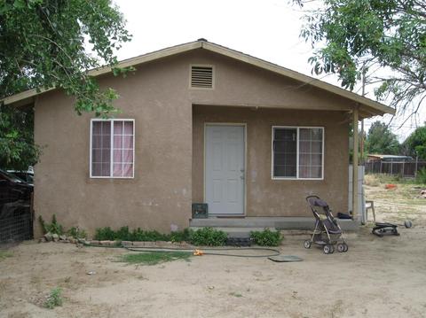 725 2nd, Parlier, CA 93648 photo 1