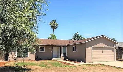 225 W Swift Ave, Clovis, CA 93612 photo 1