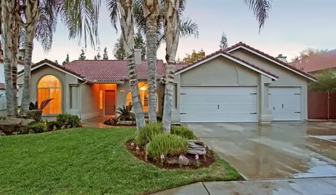 764 N Hughes Ave, Clovis, CA 93611 photo 1