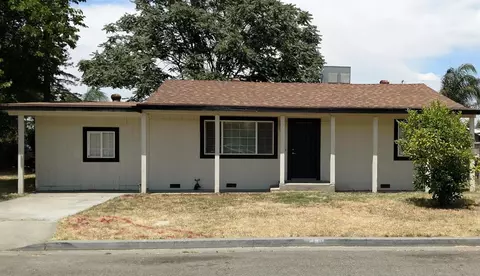 3210 E Kaweah Ave, Visalia, CA 93292 photo 1