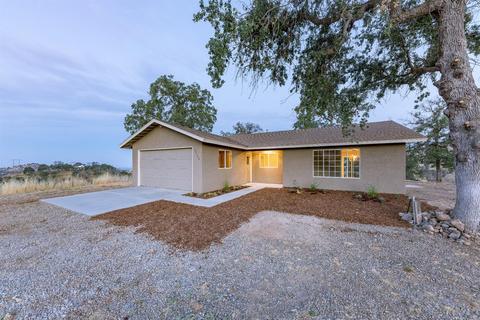 26688 Towerline Ln, Clovis, CA 93619 photo 1