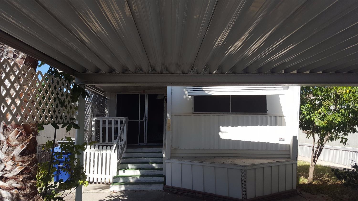 1724 Minnewawa #106, Clovis, CA 93612 photo 1