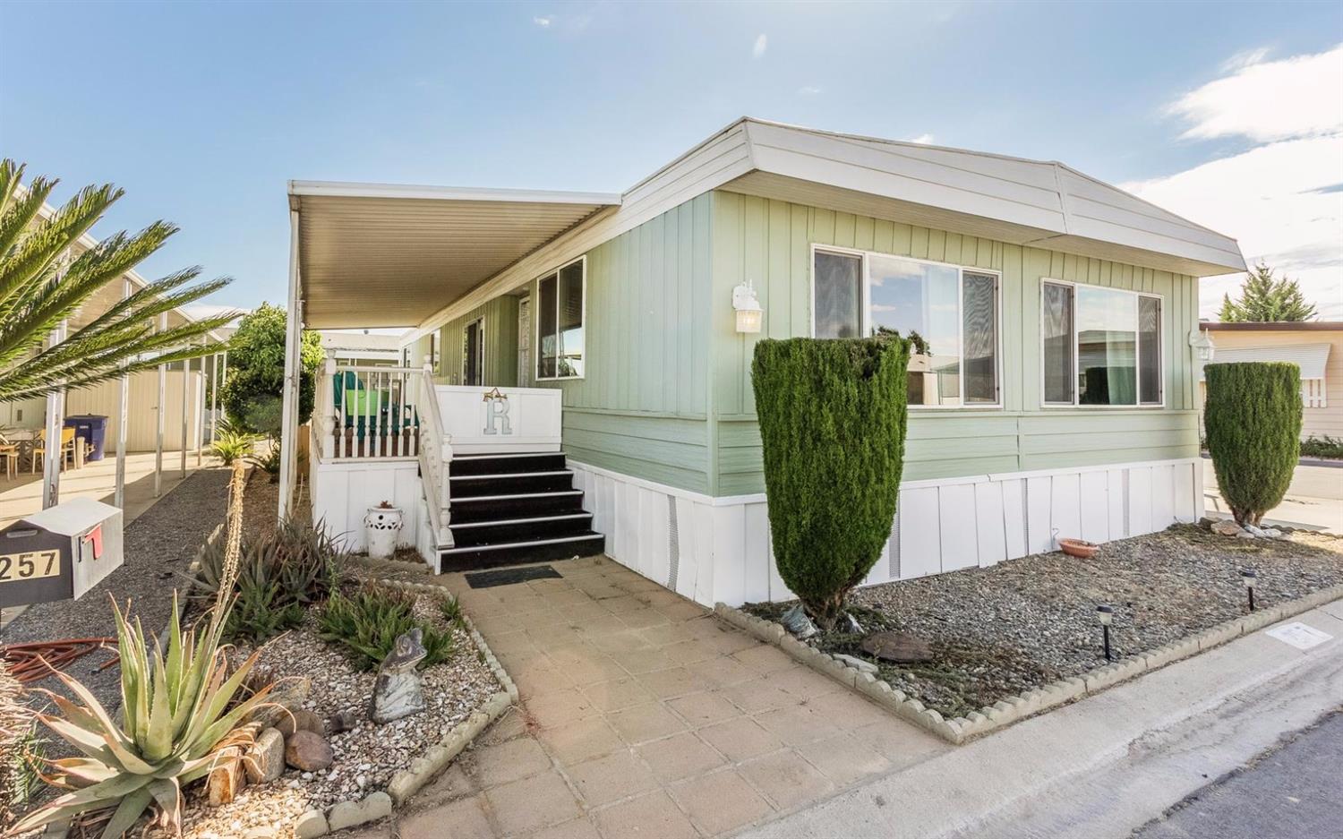 1001 Sylmar Ave #257, Clovis, CA 93612 photo 1