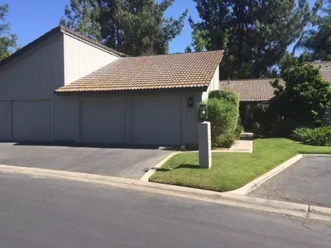 1636 Tollhouse Ln, Clovis, CA 93611 photo 1