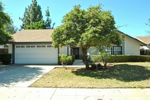 1768 Celeste Ave, Clovis, CA 93611 photo 1