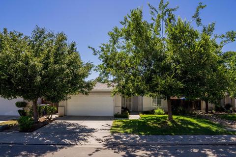 2250 Hanson Ave, Clovis, CA 93611 photo 1