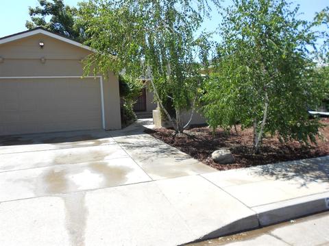 2904 Fine Ave, Clovis, CA 93612 photo 1