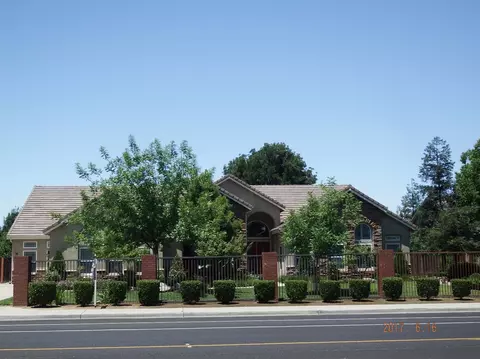 2664 Armstrong Ave, Clovis, CA 93611 photo 1