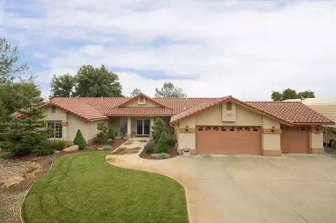 30699 Longview Ln E, Coarsegold, CA 93614 photo 1