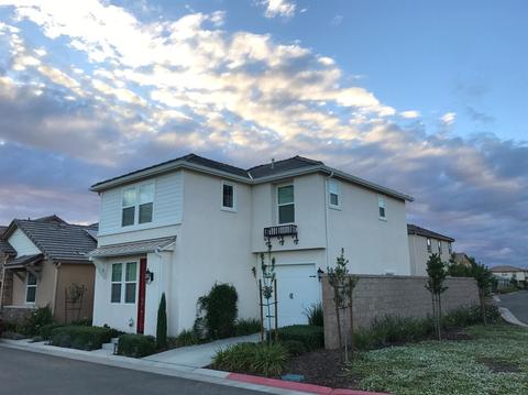 3581 Muse Way, Clovis, CA 93619 photo 1