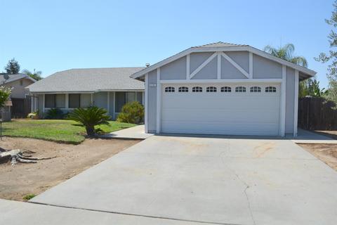 2151 Sequoia Ave, Sanger, CA 93657 photo 1