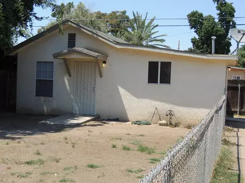 1237 E Brown Ave, Fresno, CA 93704 photo 1
