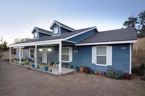 6890 Ciancetti Dr, Sanger, CA 93657 photo 1