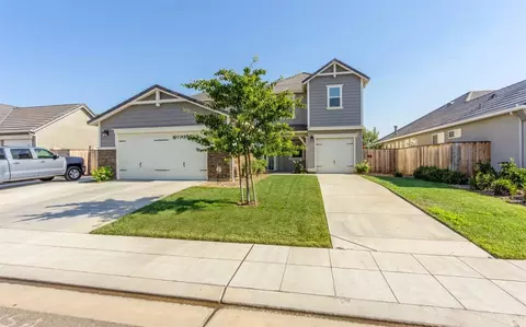 3077 Portals Ave, Clovis, CA 93619 photo 1