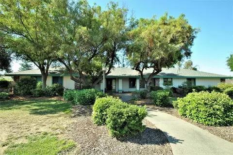 26560 Club Dr, Madera, CA 93638 photo 1