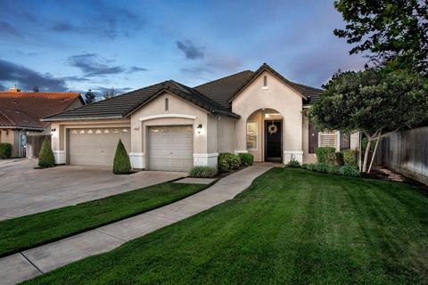 1805 N Mc Arthur Ave, Clovis, CA 93619 photo 1