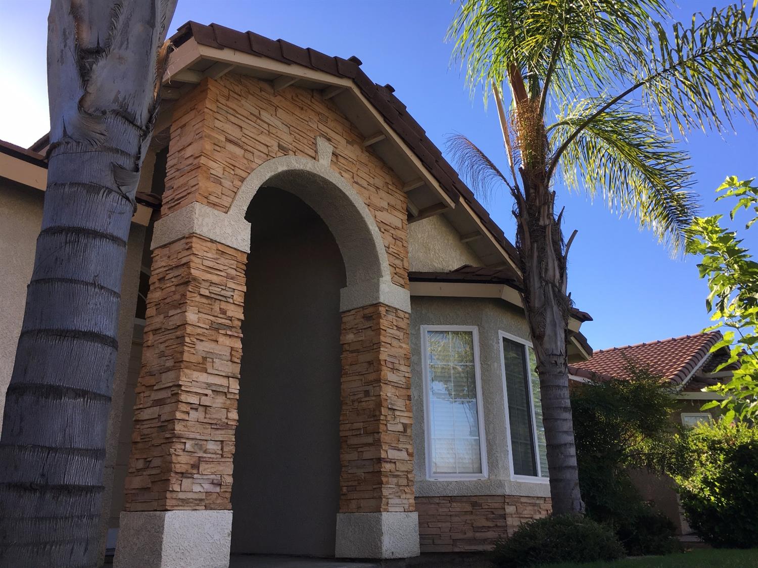 391 S Lum Ave, Kerman, CA 93630 photo 1