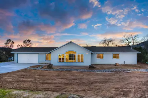 42947 Deep Forest Dr, Coarsegold, CA 93614 photo 1