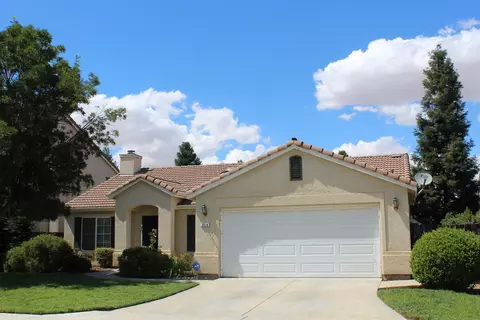 2574 E Skyview Ave, Fresno, CA 93720 photo 1