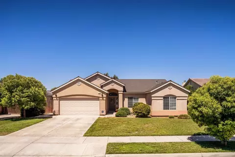 935 Birch Ave, Lemoore, CA 93245 photo 1