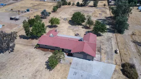 35213 Manon Ave, Madera, CA 93636 photo 1