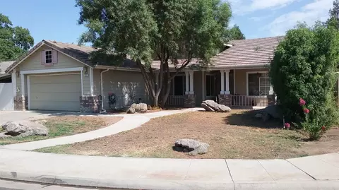 2853 Mitchell Ave, Clovis, CA 93611 photo 1