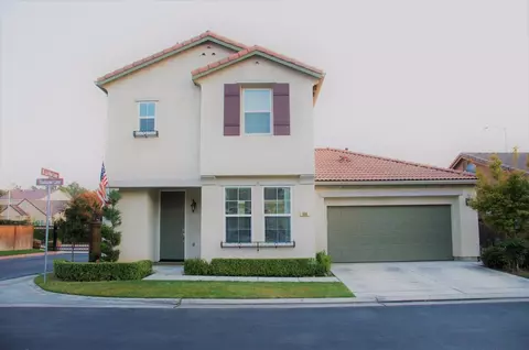 848 Toulouse Ln, Clovis, CA 93619 photo 1