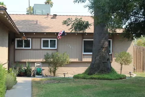 1245 Lassen Dr, Hanford, CA 93230 photo 1