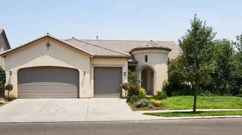 3347 Sussex Ave, Clovis, CA 93619 photo 1