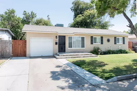 510 Dennis Dr, Clovis, CA 93612 photo 1