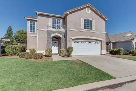 195 N Wathen Ave, Clovis, CA 93611 photo 1