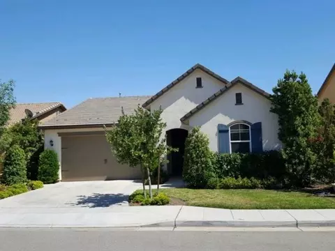 4118 Richmond Ave, Clovis, CA 93619 photo 1