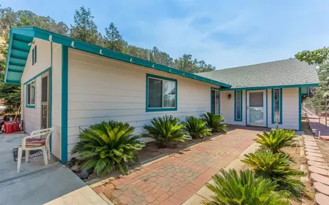 20400 Nicholas Rd, Clovis, CA 93619 photo 1