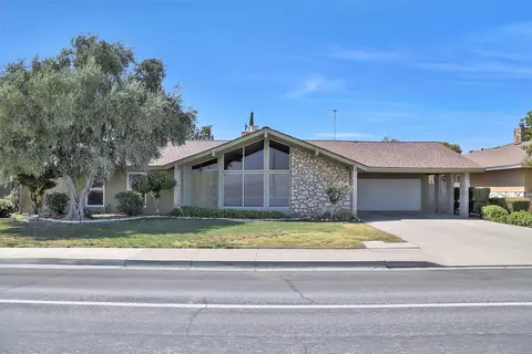 445 Cambridge St, Coalinga, CA 93210 photo 1