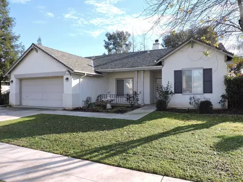2896 Griffith Ave, Clovis, CA 93611 photo 1