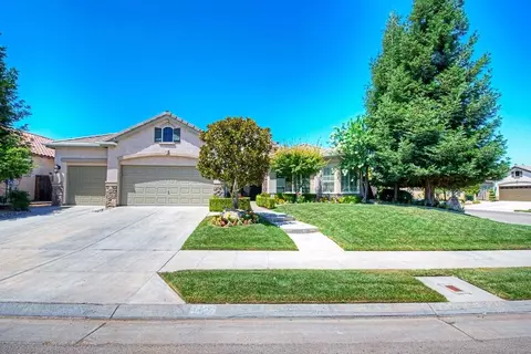 1892 N Ryan Ave, Clovis, CA 93619 photo 1