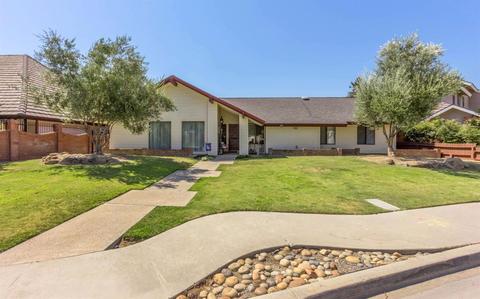 652 S Boyd Dr, Kerman, CA 93630 photo 1