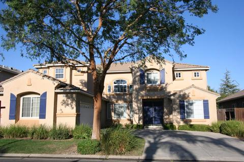 9813 N Sedona Cir, Fresno, CA 93720 photo 1