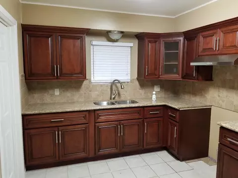 125 Monterey St, Madera, CA 93637 photo 1