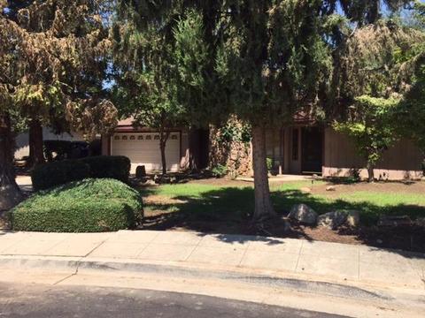 2241 Escalon Ave, Clovis, CA 93611 photo 1