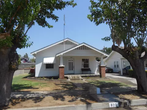 820 Hoag Ave, Sanger, CA 93657 photo 1